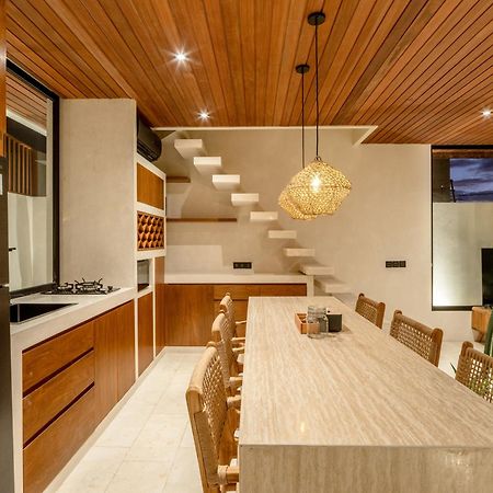Blacksand Villas Echo Beach Canggu Eksteriør bilde